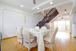 Blk 705 Hougang Avenue 2 (Hougang), HDB Executive #581972591
